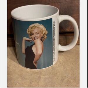 Vintage Style White Marilyn Monroe Ceramic Photo Mug with Blue Panel